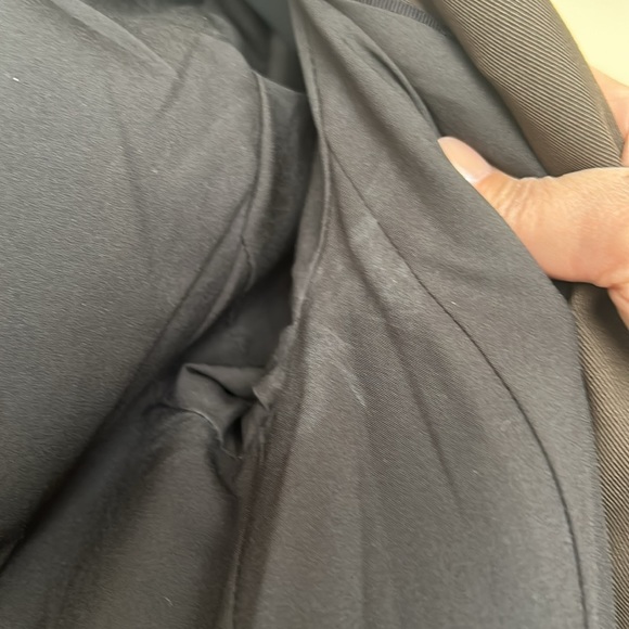 Antonio Melani blazer, size 4. Gently worn. Fastens in the front. - Picture 6 of 7